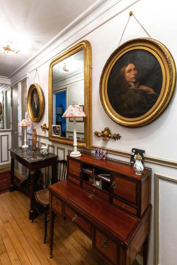 Appartement Veeve - The Timekeeper Parijs